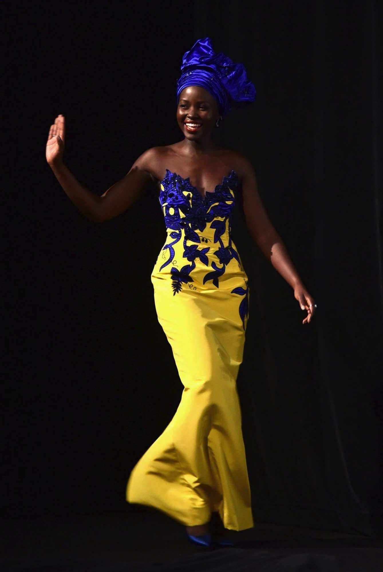 LUPITA NYONG'O DRESSED BY HOUSE OF HERRERA AND TIFFANY & CO