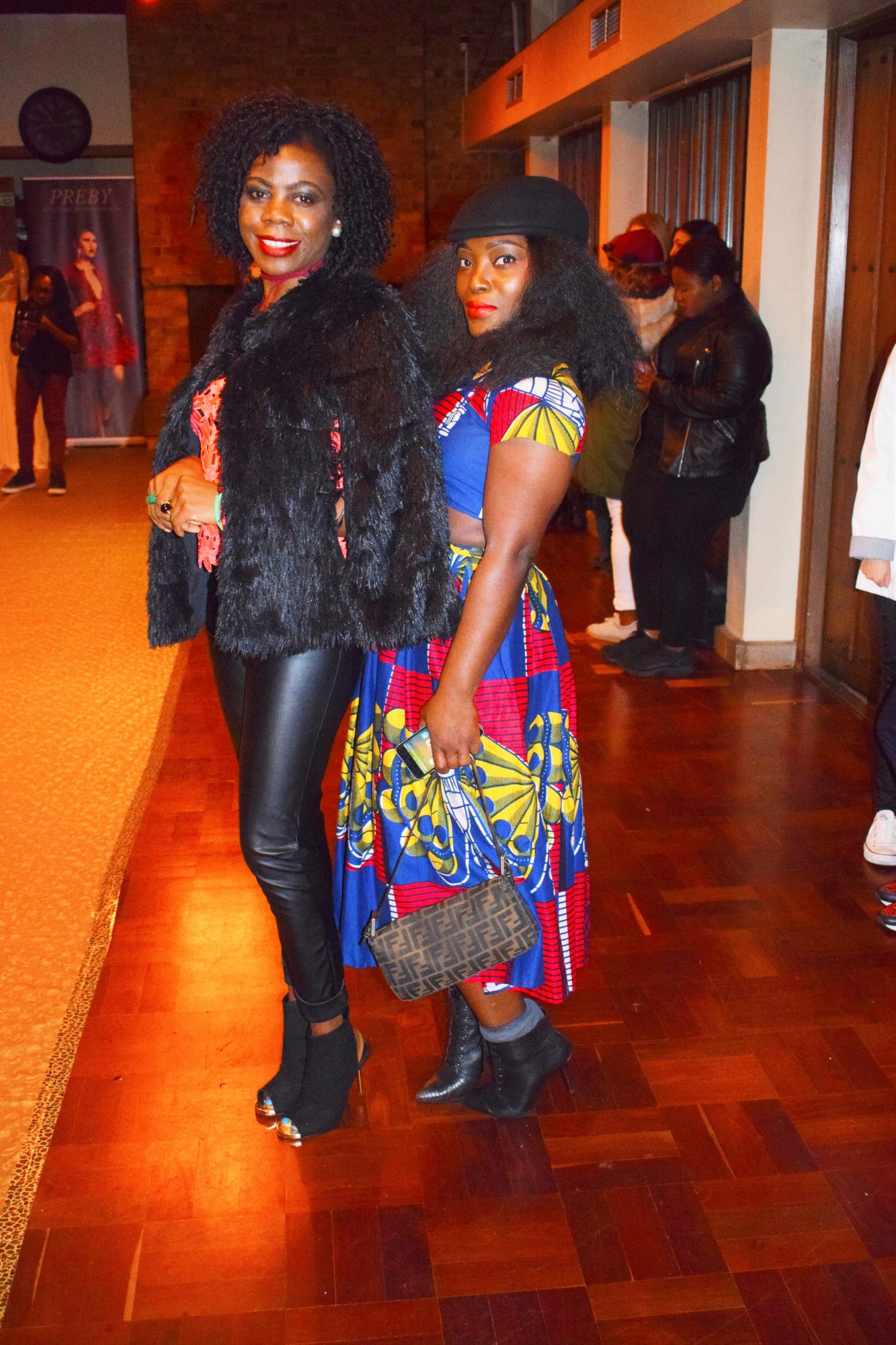 CYNTHIA TABE AND MAMMYPI AT THE LABELS FASHION SHOW/HOW TO WEAR TWO PIECE PRINT