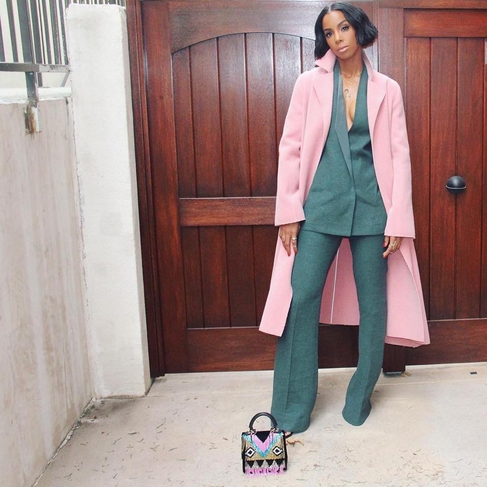 KELLY ROWLAND SLAYS IN EMERALD GREEN POWERSUIT BY AKRIS OFFICIAL