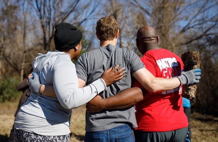 MARK ZUCKERBER JOINS OAK CLIFF COMMUNITY IN Day of Service honoring Martin Luther King Jr. 