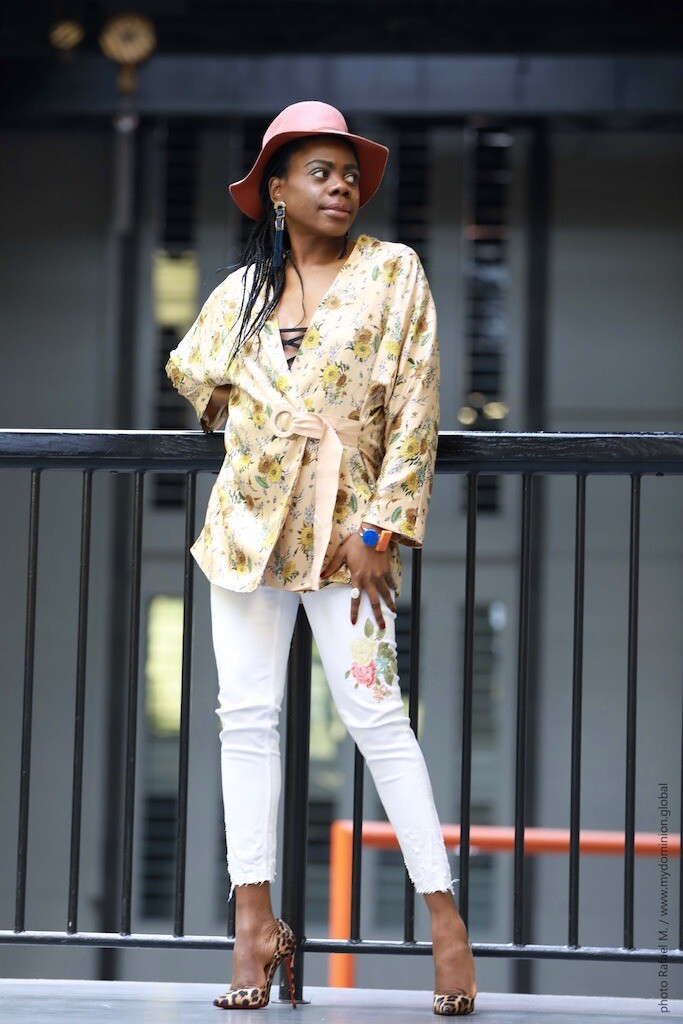 Styling A Floral Kimono X White Skinny Jeans X Louboutin Pumps