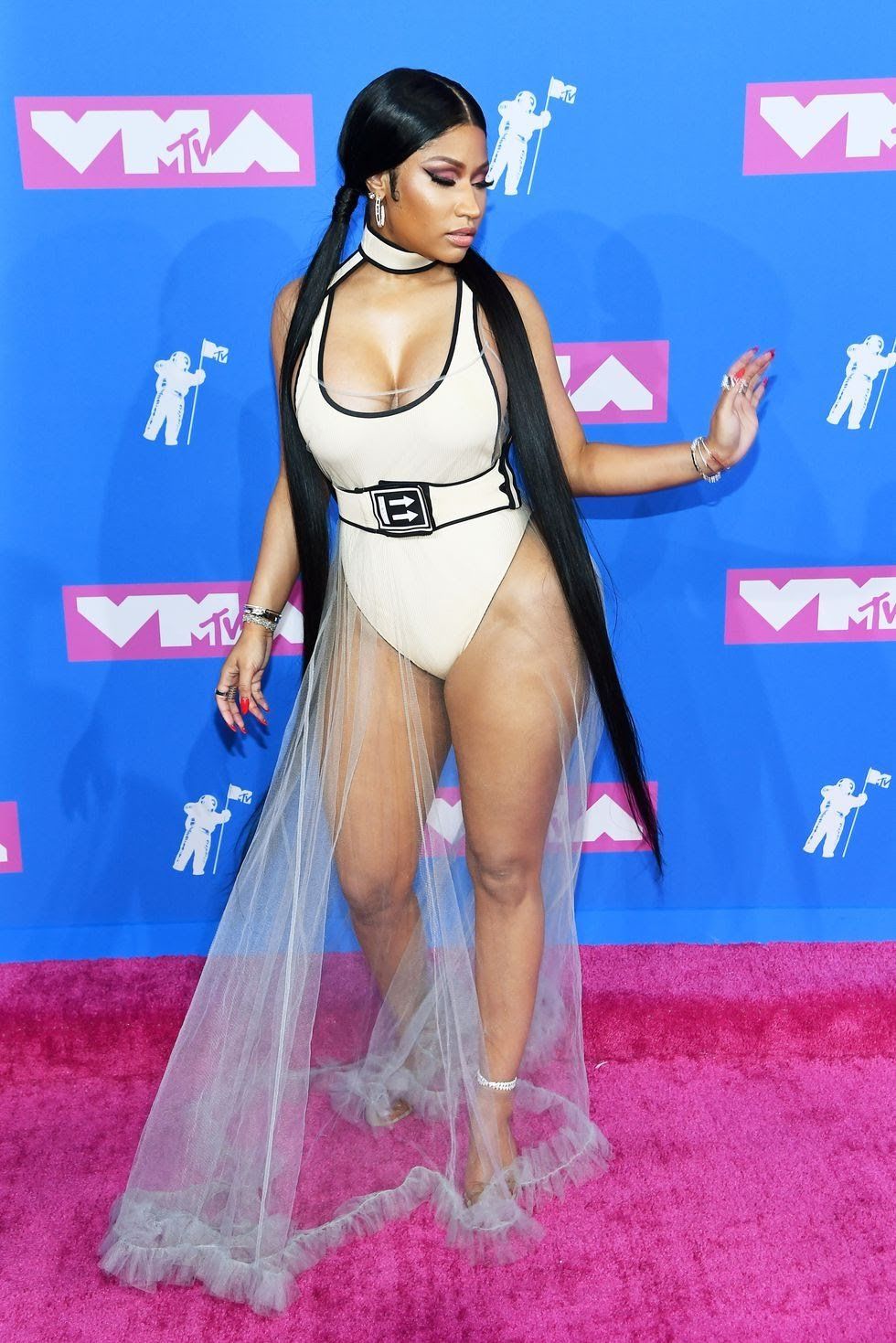 NICKI MINAJ MTV VMA 2018 LOOK