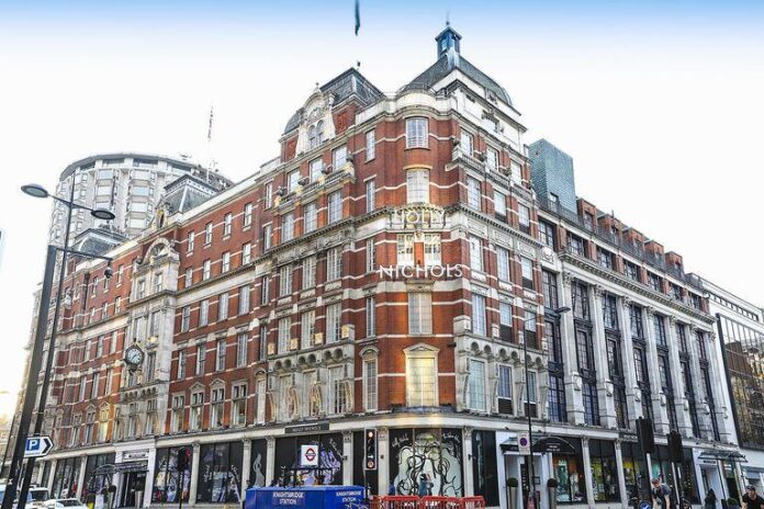 Harvey Nichols is now Holly Nichols