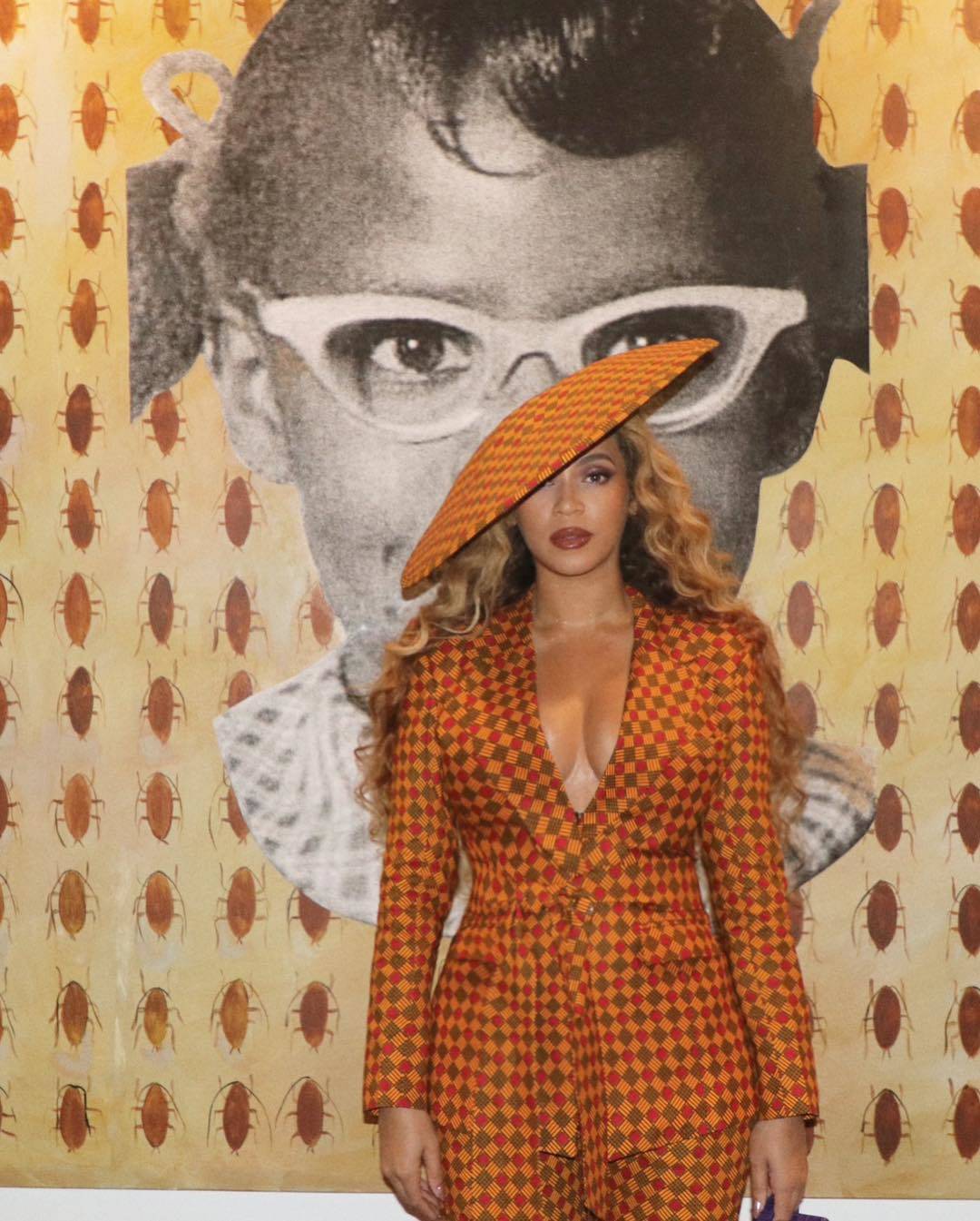 Beyoncé's Ankara Suit and hat