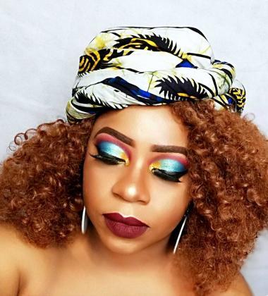 Top Cameroonian makeup artist Klarah Enie